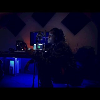 Change by Nuwsway Download