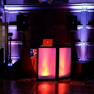 5 Tips to Start a Successful Mobile DJ Service